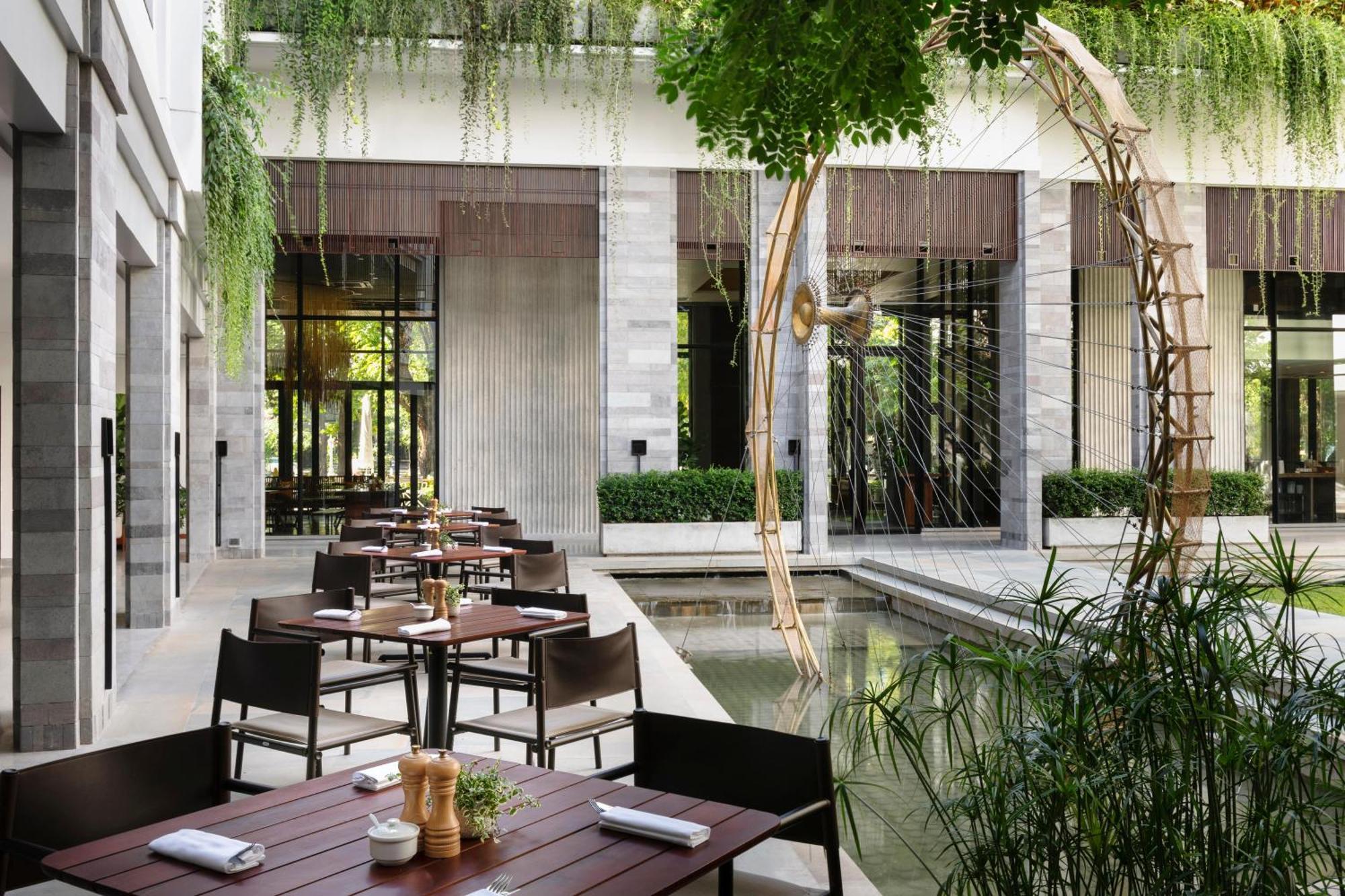 Treeline Urban Resort Siem Reap Bagian luar foto