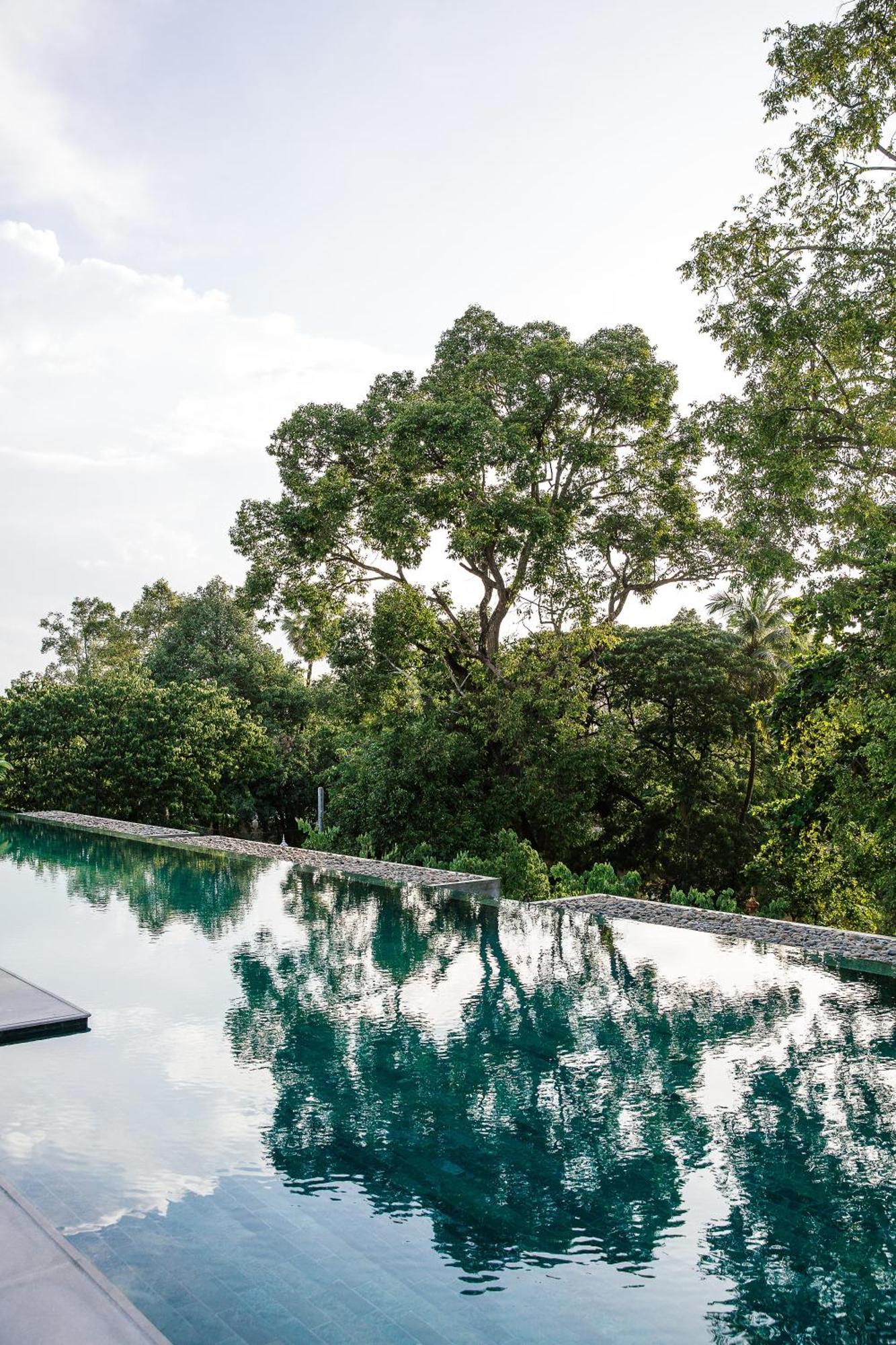 Treeline Urban Resort Siem Reap Bagian luar foto